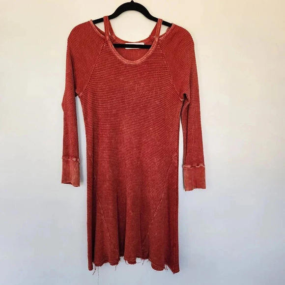 Able Dress Small Red Waffle Knit Thermal Cold Shoulder Long Sleeve Grunge Mini - Picture 1 of 8